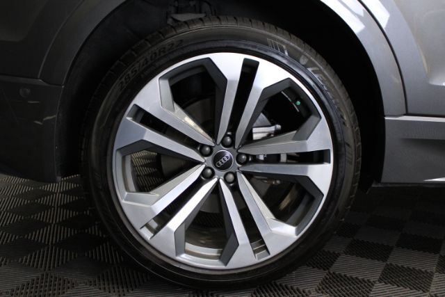 2021 Audi Q8 Premium Plus 55 TFSI quattro Tiptronic Chantilly VA