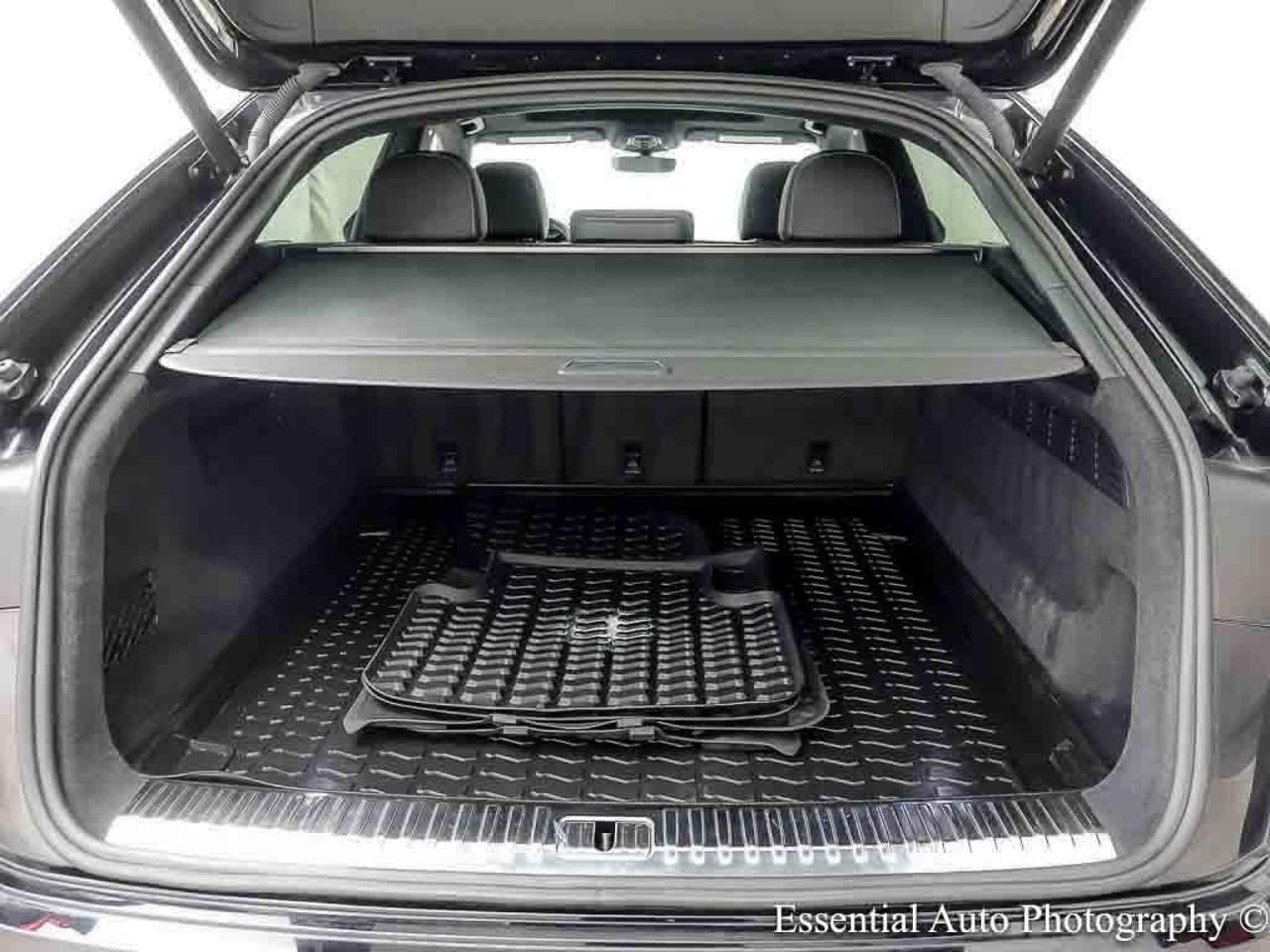 2021 Audi Q8 Premium Plus Willowbrook IL