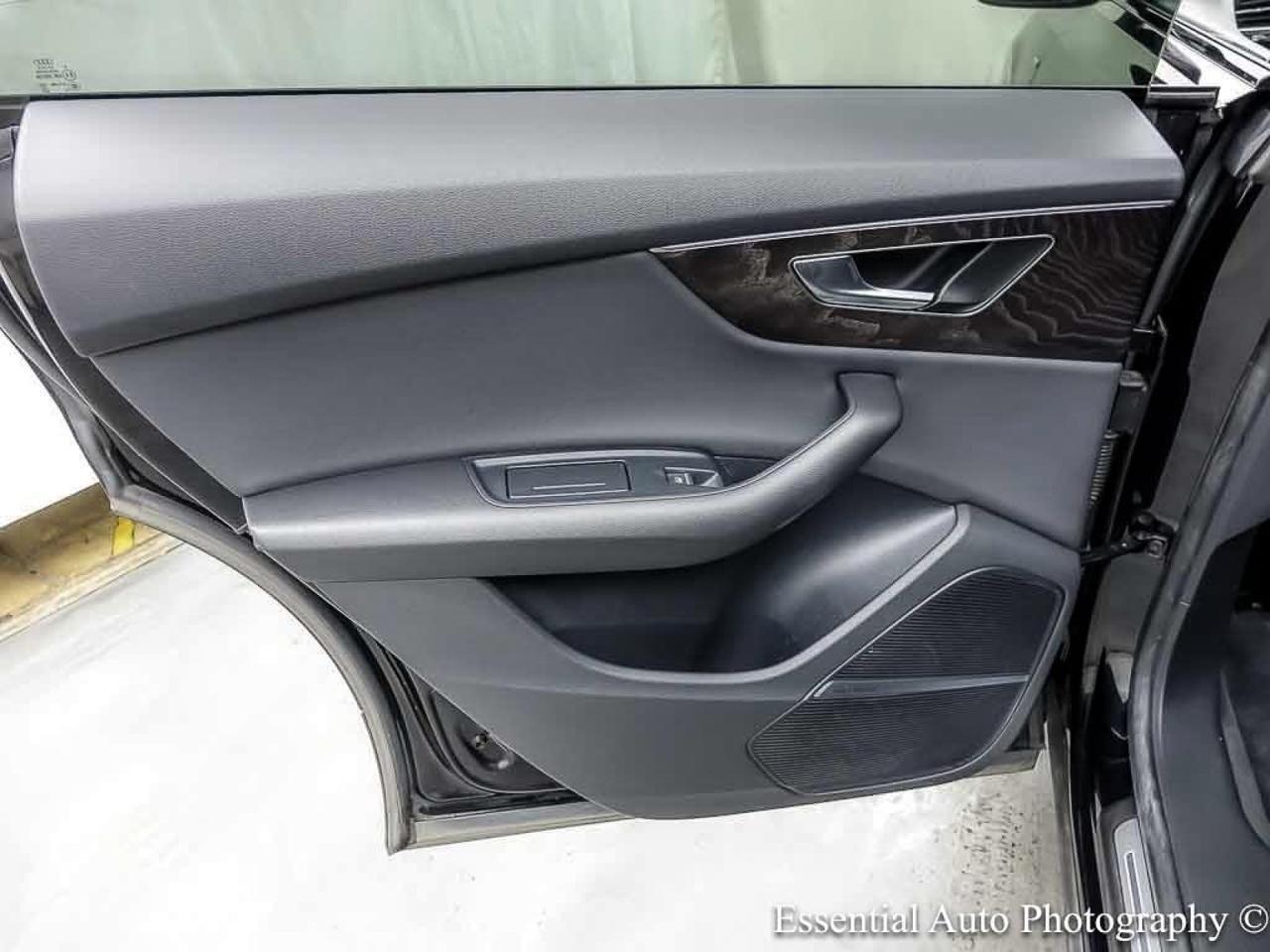 2021 Audi Q8 Premium Plus Willowbrook IL