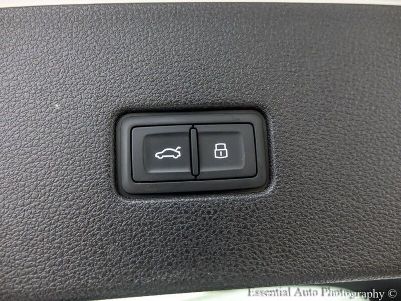 2021 Audi Q8 Premium Plus Willowbrook IL