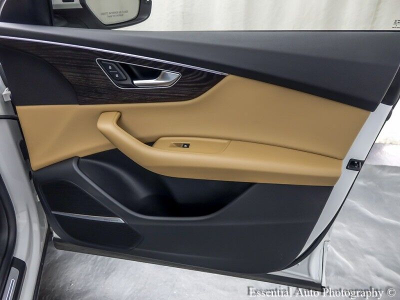 2021 Audi Q8 Premium Plus Willowbrook IL