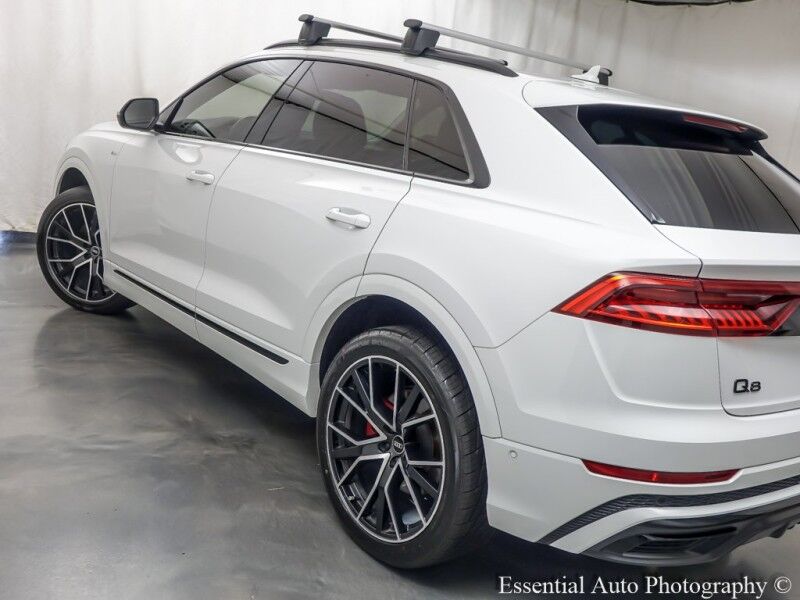 2021 Audi Q8 Premium Plus Willowbrook IL