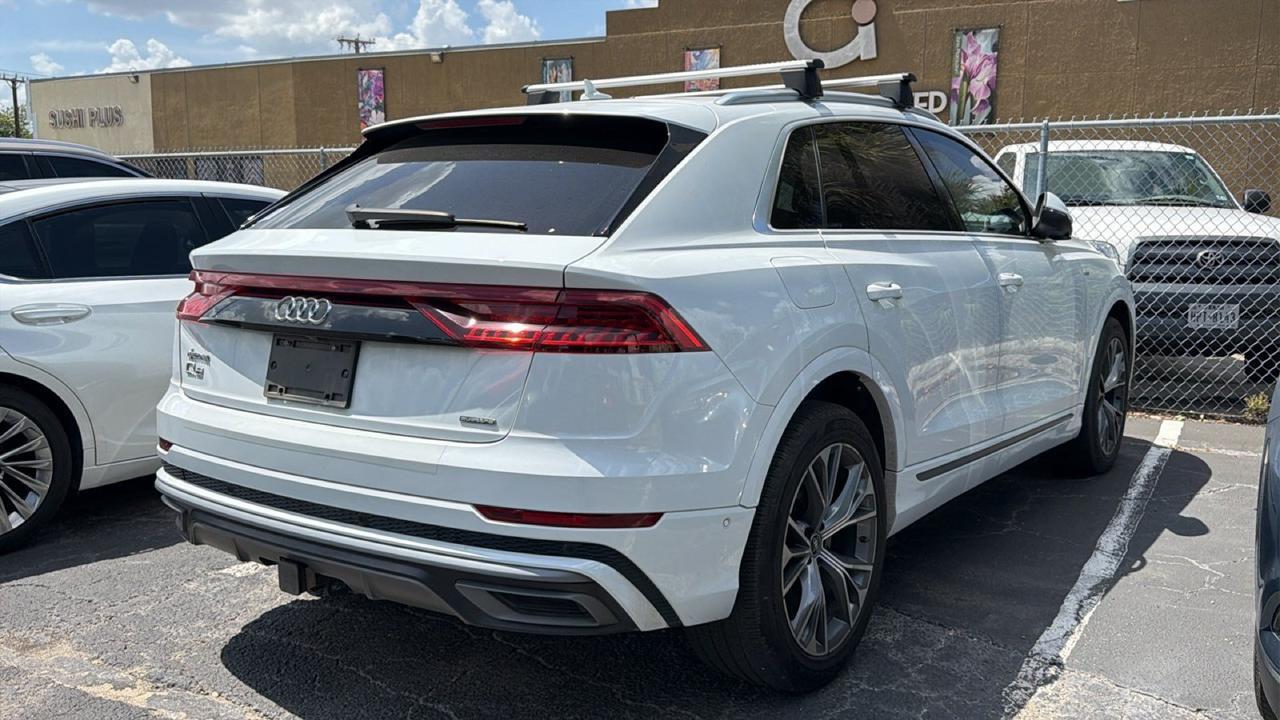2021 Audi Q8 Prestige