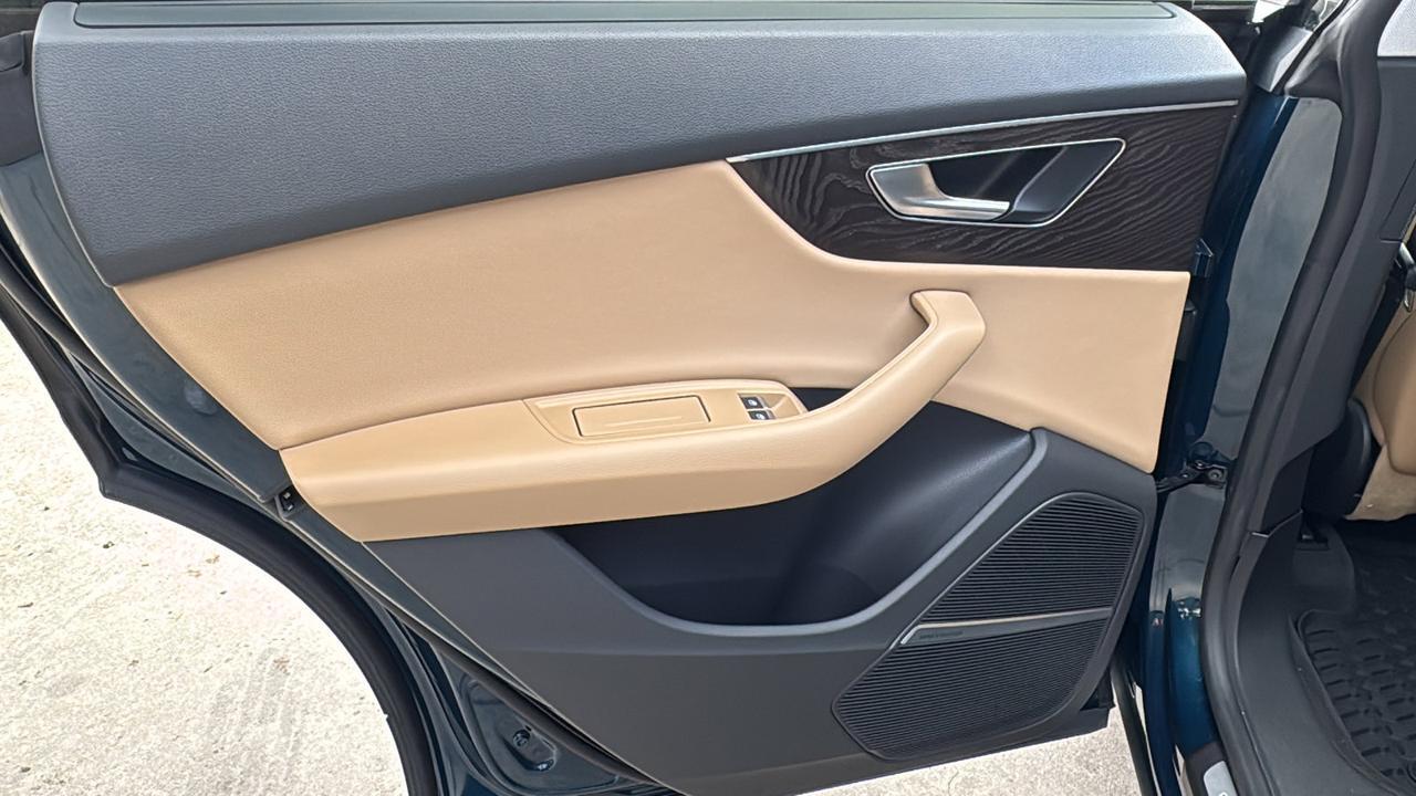 2021 Audi Q8 Prestige  Selma TX