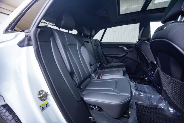 2021 Audi Q8 Quattro Progressiv S-Line Leather Roof Nav BCam Red Deer AB