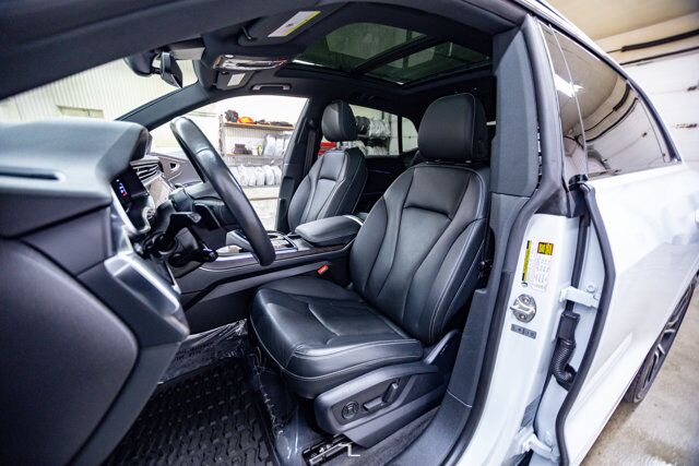 2021 Audi Q8 Quattro Progressiv S-Line Leather Roof Nav BCam Red Deer AB