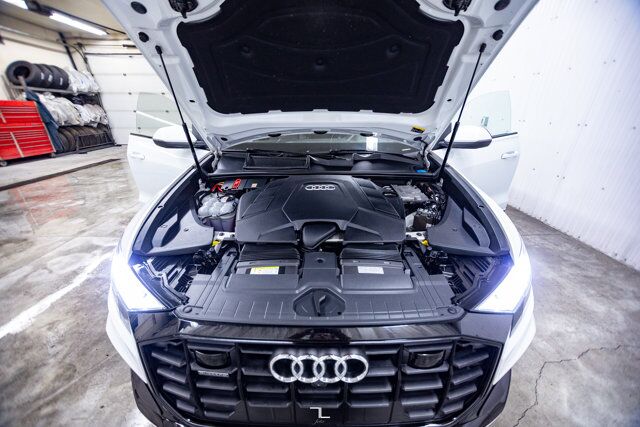 2021 Audi Q8 Quattro Progressiv S-Line Leather Roof Nav BCam Red Deer AB