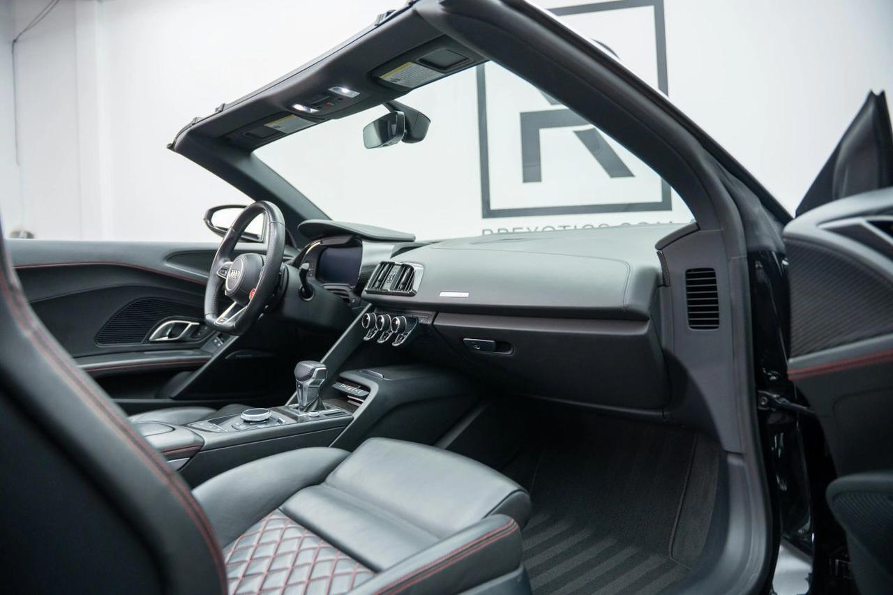 2021 Audi R8 V10 Spyder Cabriolet 2D St. Louis MO