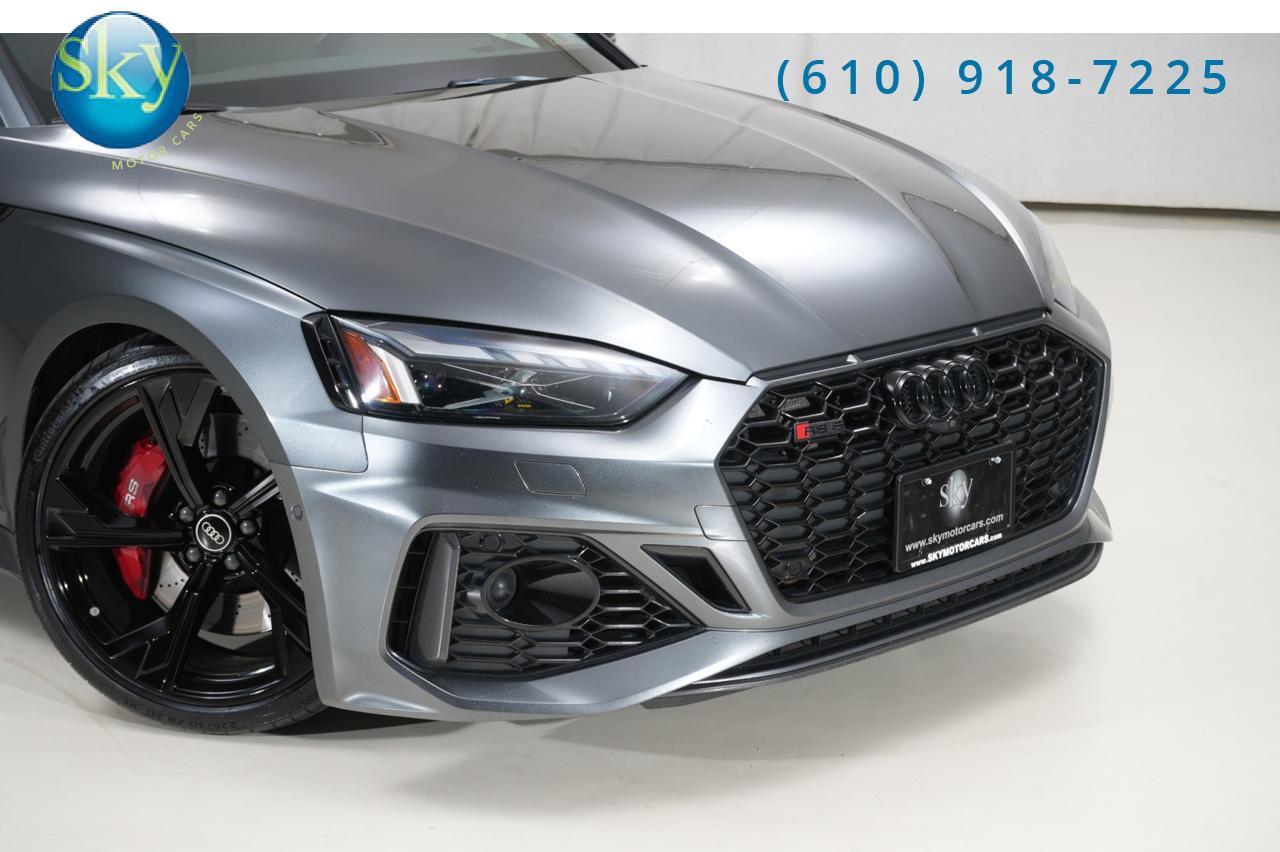 2021 Audi RS 5 photo 2