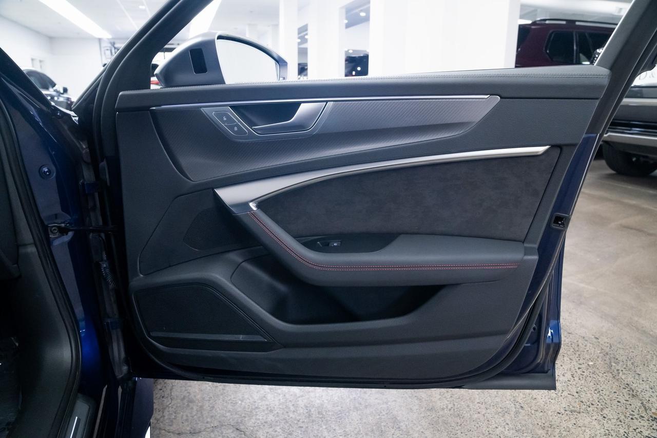 2021 Audi RS 6 4.2 1 Owner Carbon Ceramic Brakes Sport Exhaust Portland OR