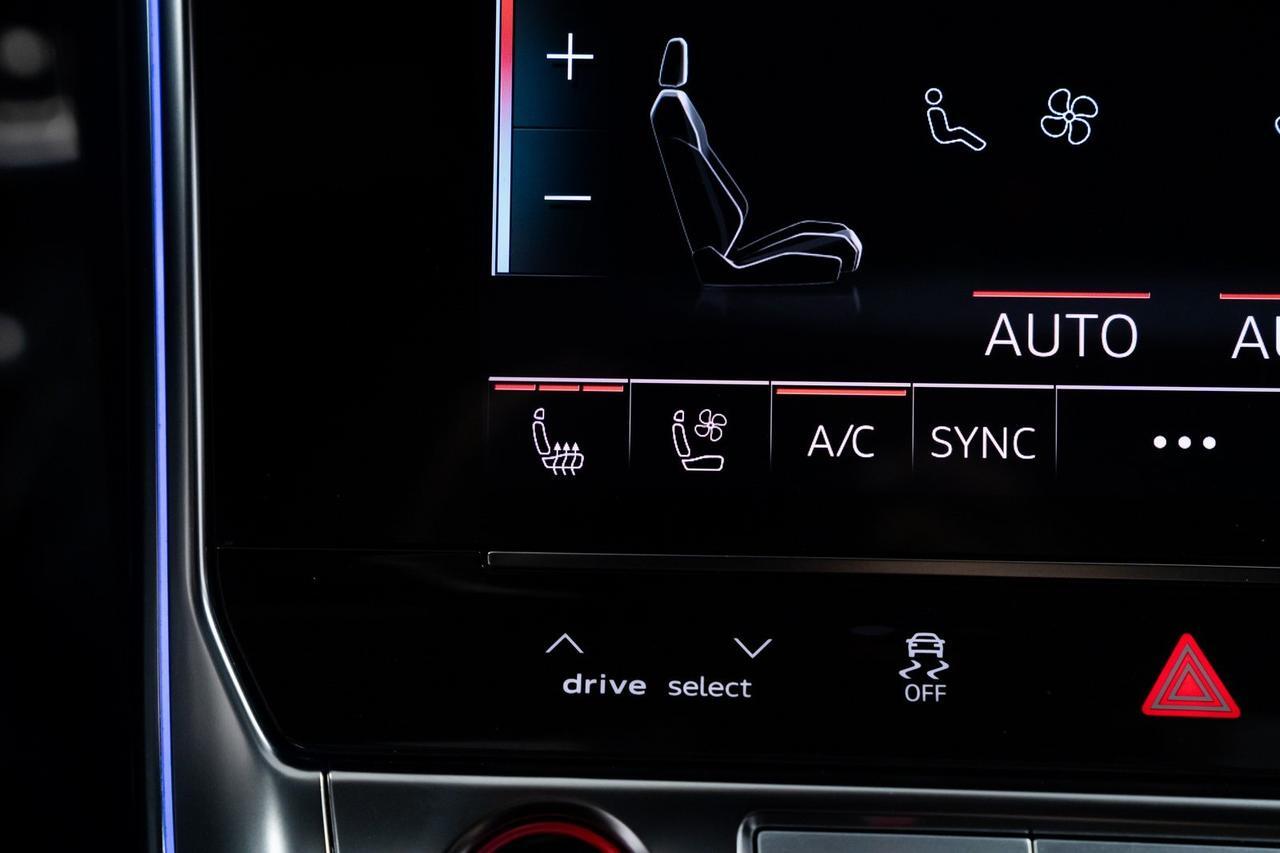 2021 Audi RS 6 4.2 1 Owner Carbon Ceramic Brakes Sport Exhaust Portland OR