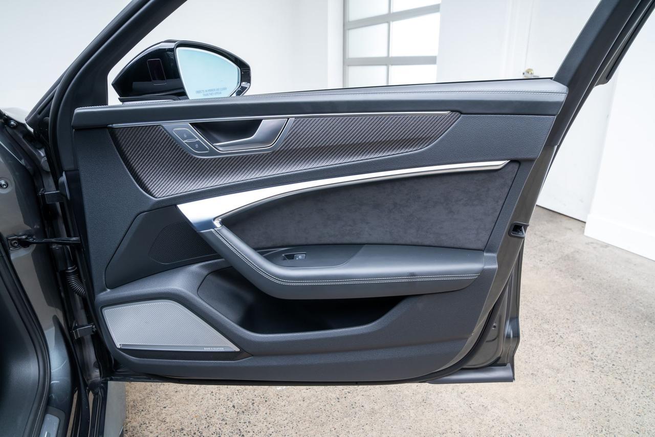 2021 Audi RS 6 4.2 Executive Package / Bang &amp; Olufsen / Head Up Displ Portland OR