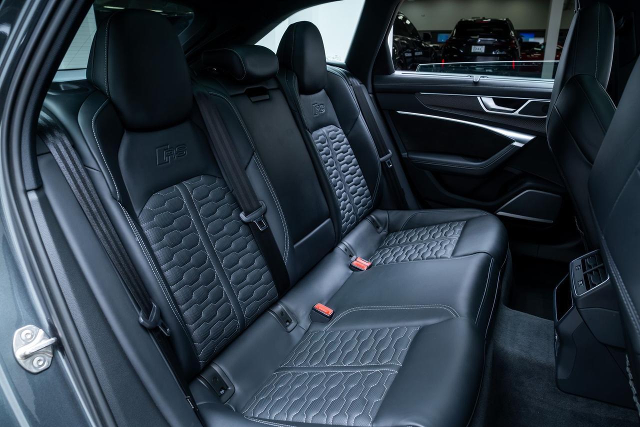 2021 Audi RS 6 4.2 Executive Package / Bang &amp; Olufsen / Head Up Displ Portland OR