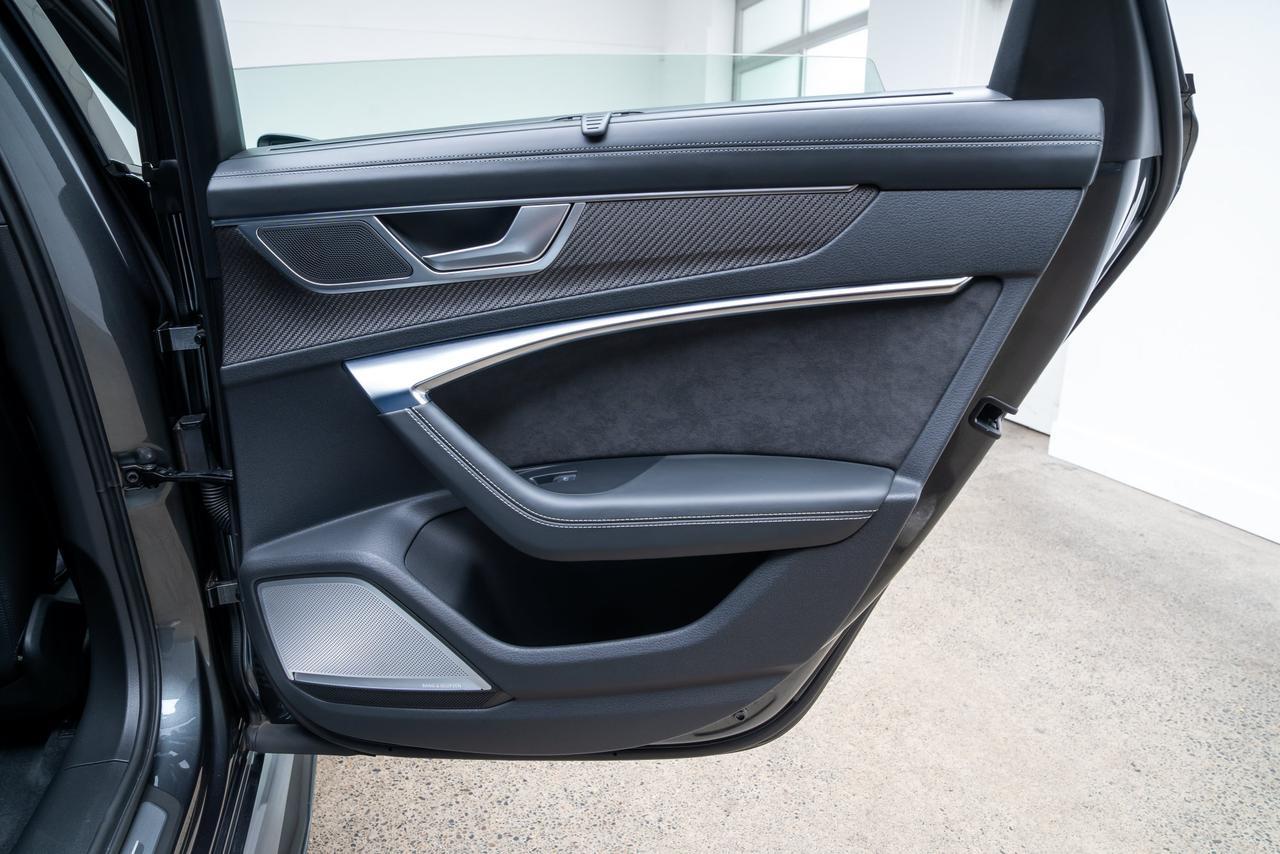 2021 Audi RS 6 4.2 Executive Package / Bang &amp; Olufsen Portland OR