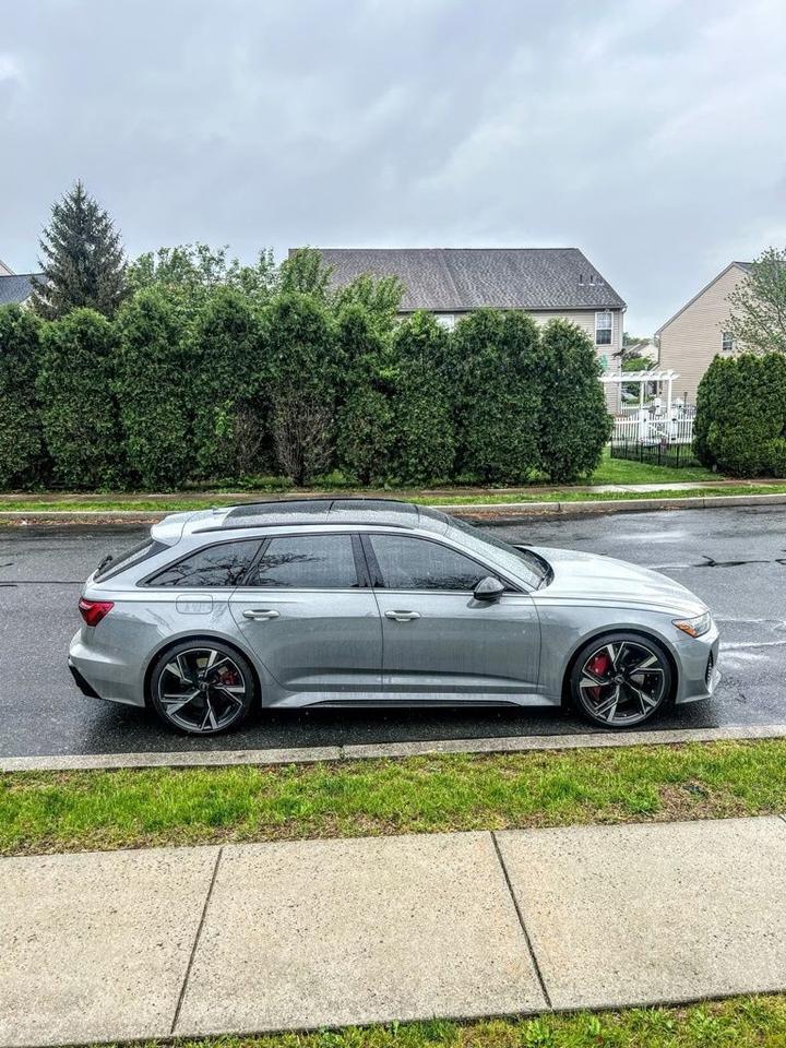 2021 Audi RS 6 4.2