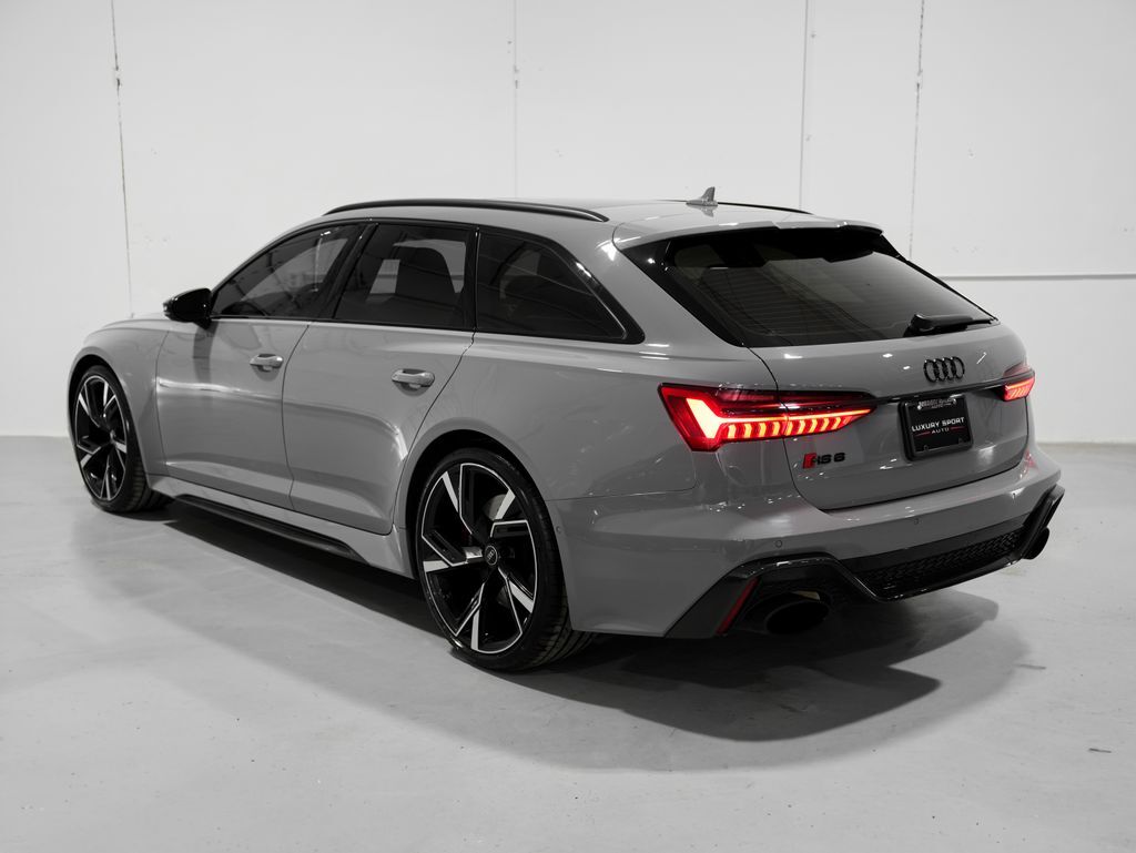 2021 Audi RS 6 4.2