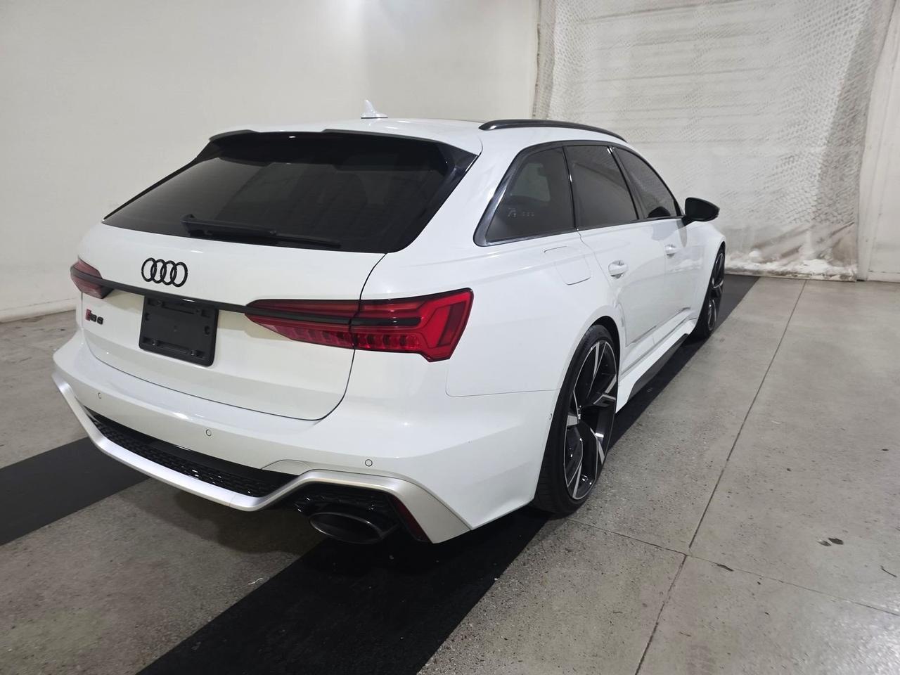 2021 Audi RS 6 4.2 quattro Carbon Ceramic Brakes Sport Exhaust Portland OR