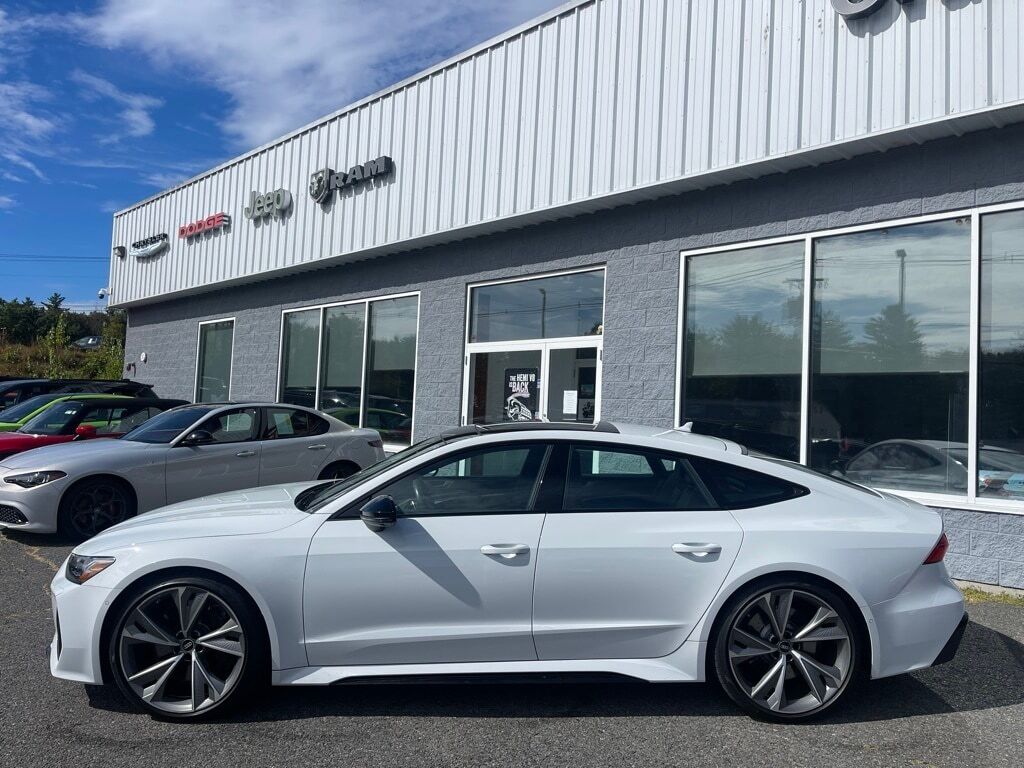 2021 Audi RS 7 4.0T Orange MA