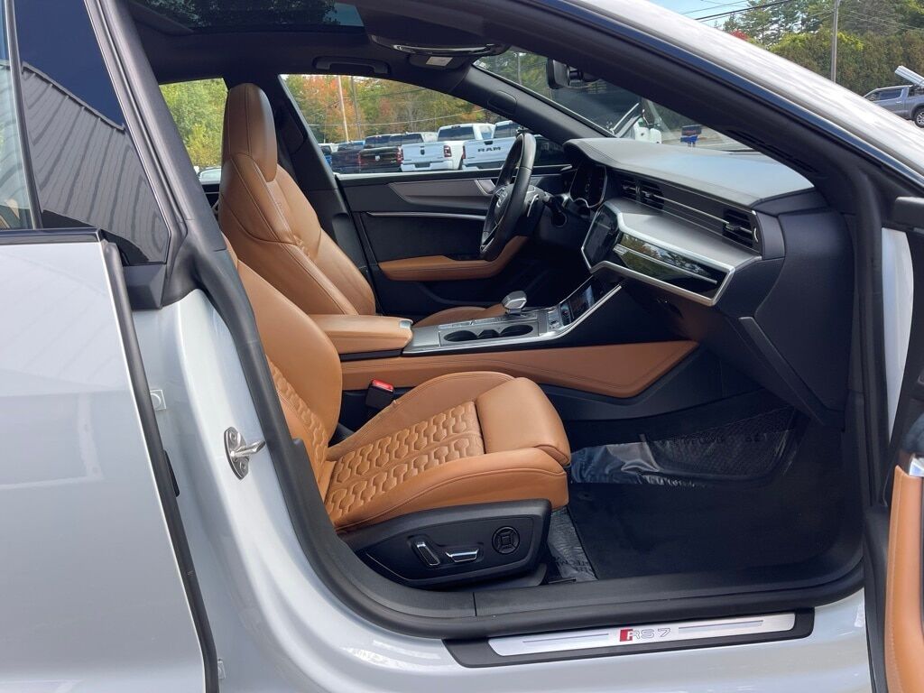 2021 Audi RS 7 4.0T Orange MA