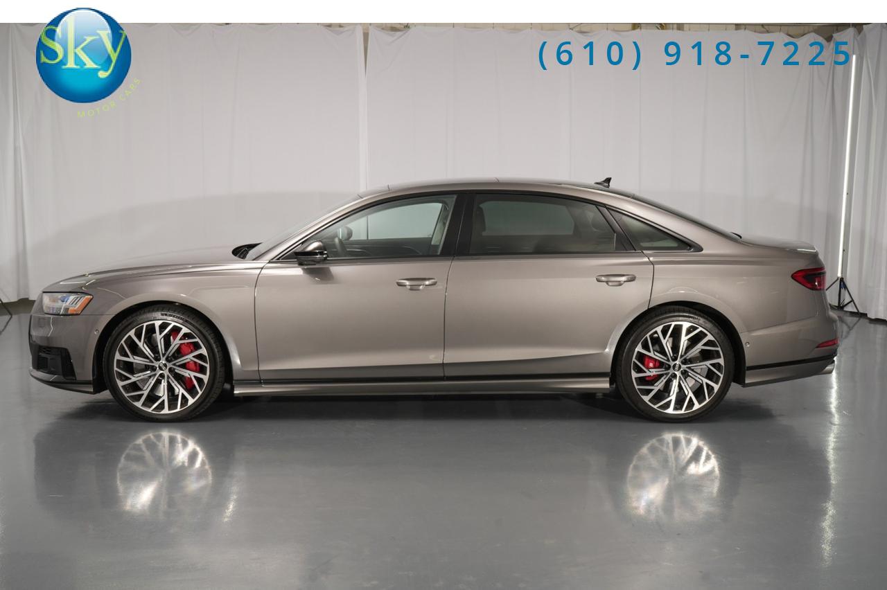 2021 Audi S8 Quattro AWD $142,105 MSRP