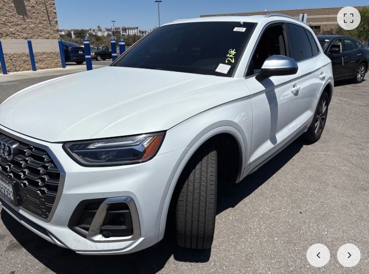 2021 Audi SQ5 Premium Plus
