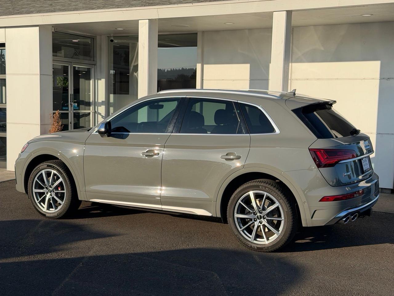 2021 Audi SQ5 Prestige Gladstone OR