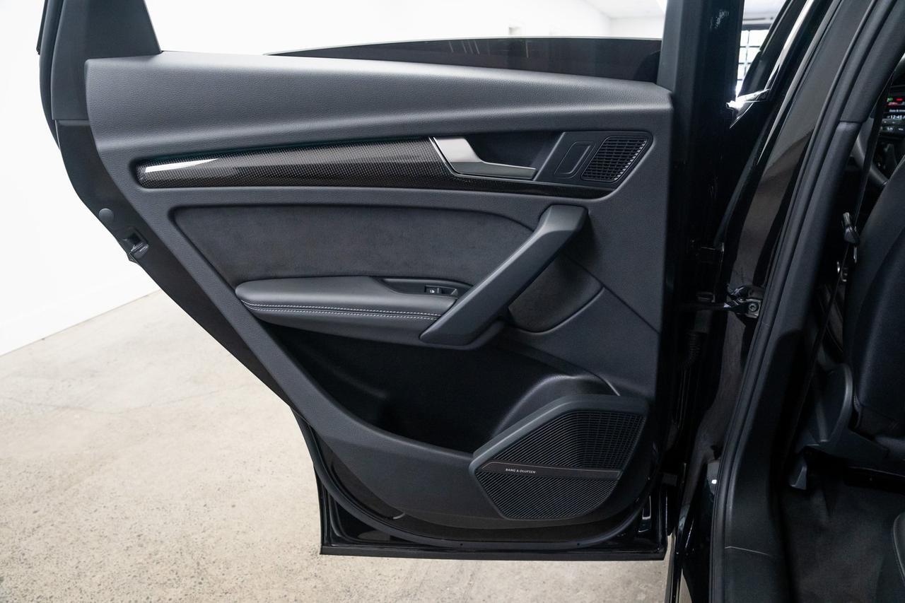2021 Audi SQ5 Prestige Heated Seats Black Optic Package Portland OR