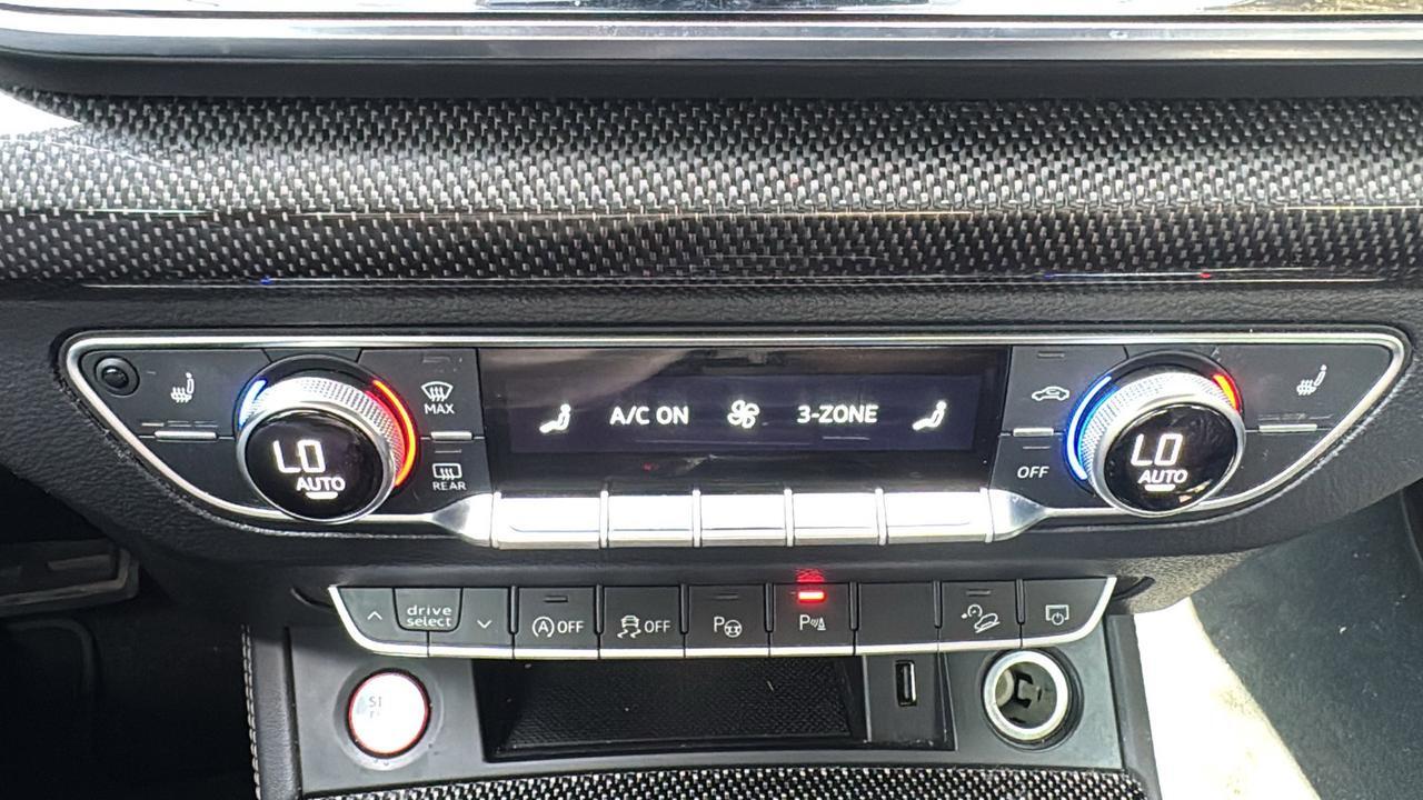 2021 Audi SQ5 Prestige  Selma TX