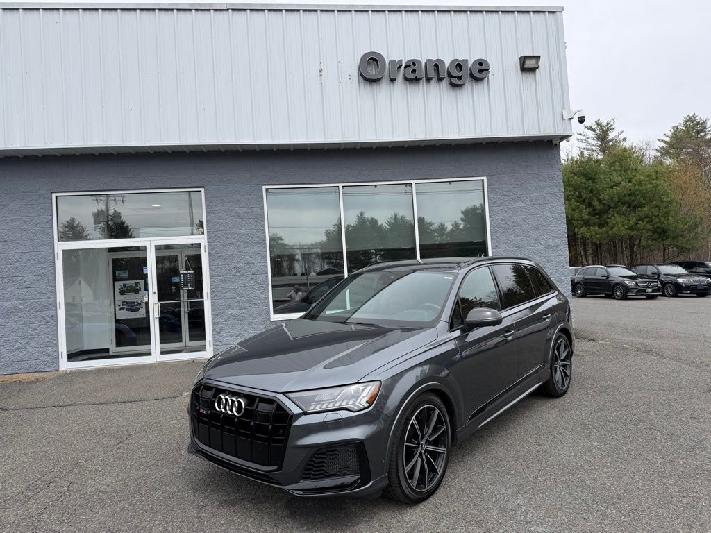2021 Audi SQ7 Premium Plus