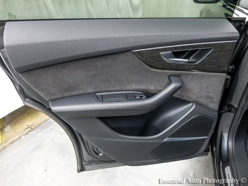 2021 Audi SQ8 Premium Plus Willowbrook IL