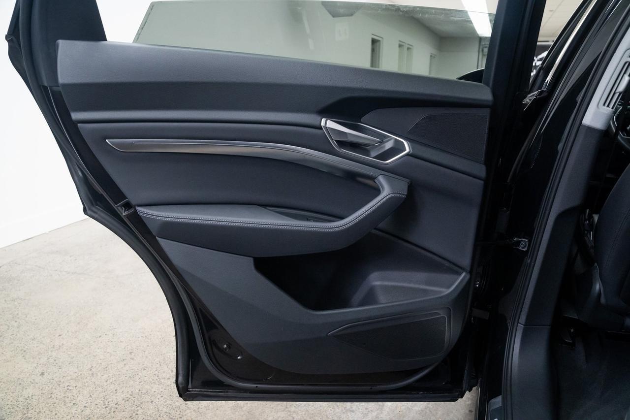 2021 Audi e-tron Premium 1 Owner Heated Seats Portland OR