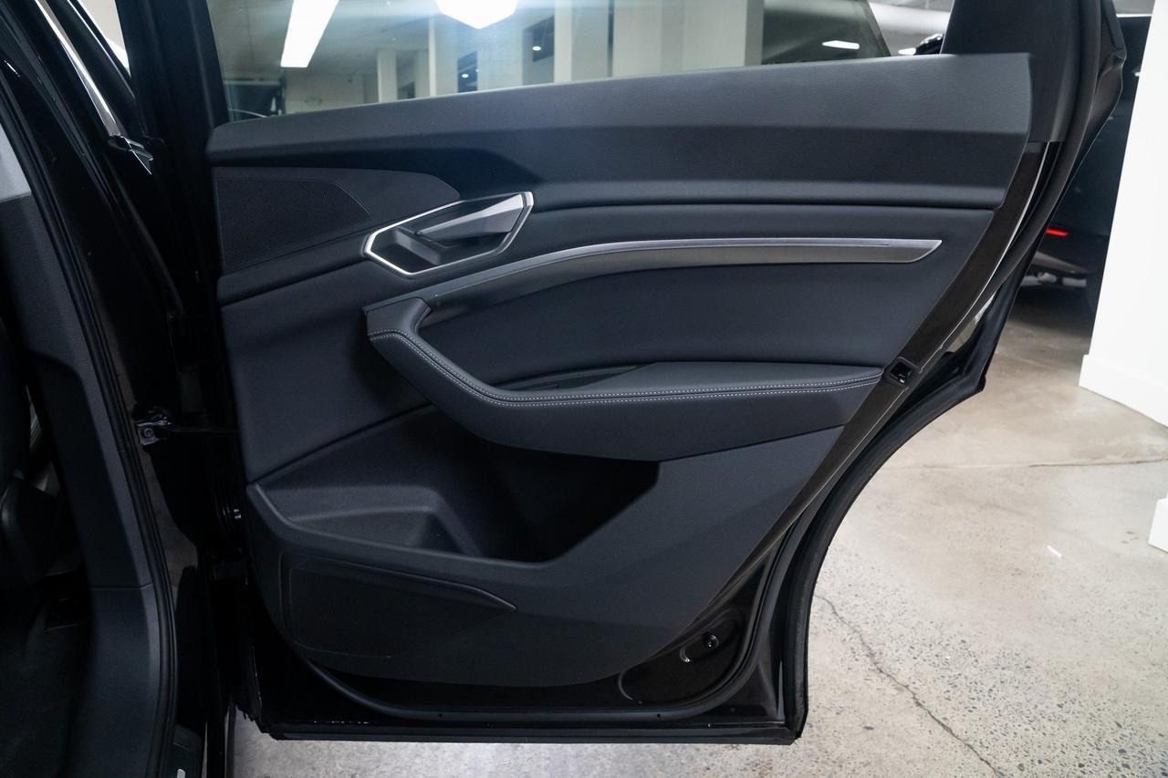 2021 Audi e-tron Premium 1 Owner Heated Seats Portland OR