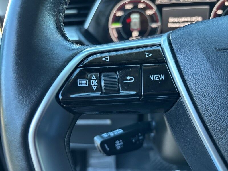 2021 Audi e-tron Premium AWD w/CONVENIENCE PLUS PKG. Seffner FL