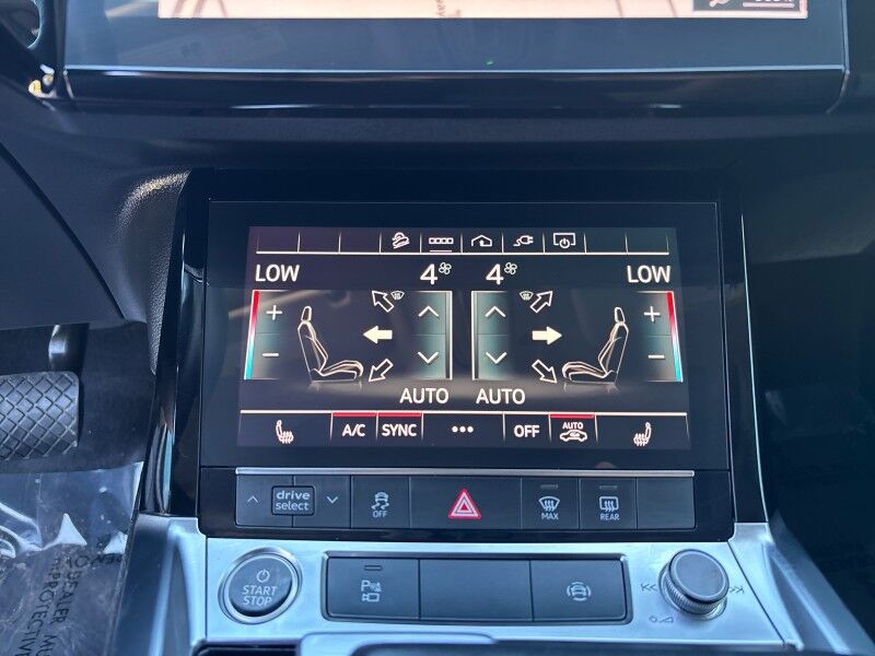 2021 Audi e-tron Premium AWD w/CONVENIENCE PLUS PKG. Seffner FL