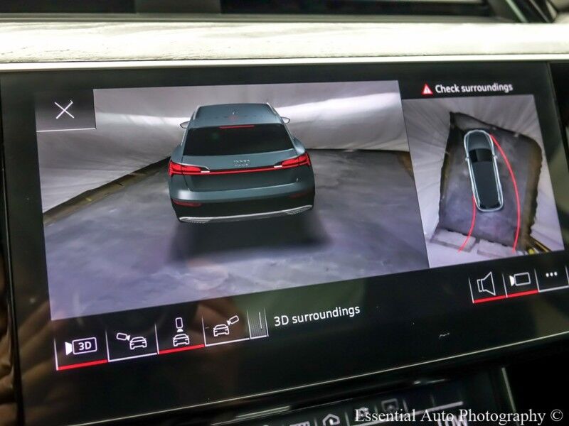 2021 Audi e-tron Premium PRICE INCLUDES $4000 IRS TAX CREDIT!! YOU MUST QUALIFY! Willowbrook IL