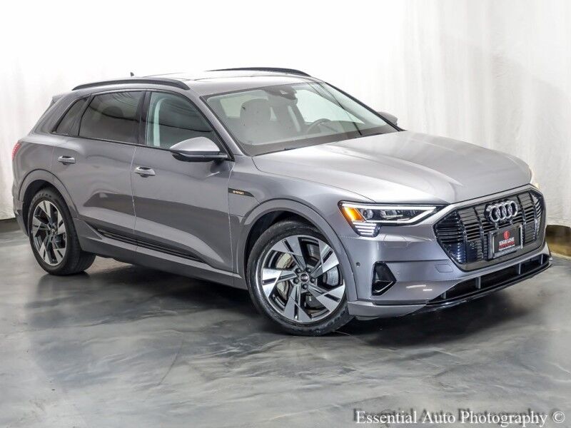 2021 Audi e-tron Premium PRICE INCLUDES $4000 IRS TAX CREDIT!! YOU MUST QUALIFY! Willowbrook IL