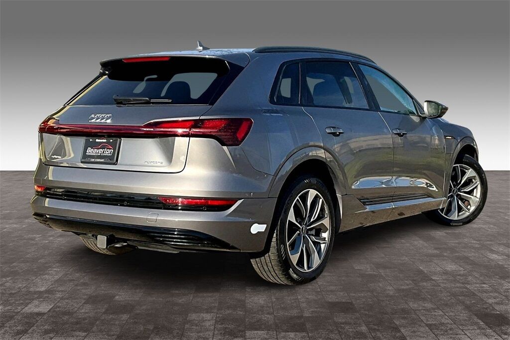 2021 Audi e-tron Premium Plus OR