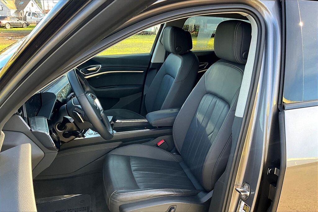 2021 Audi e-tron Premium Plus OR