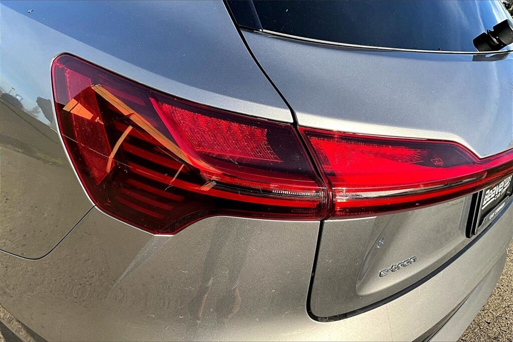 2021 Audi e-tron Premium Plus OR