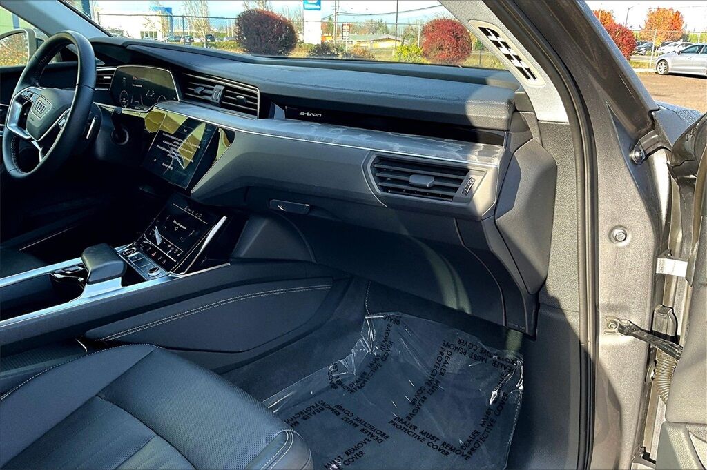 2021 Audi e-tron Premium Plus OR