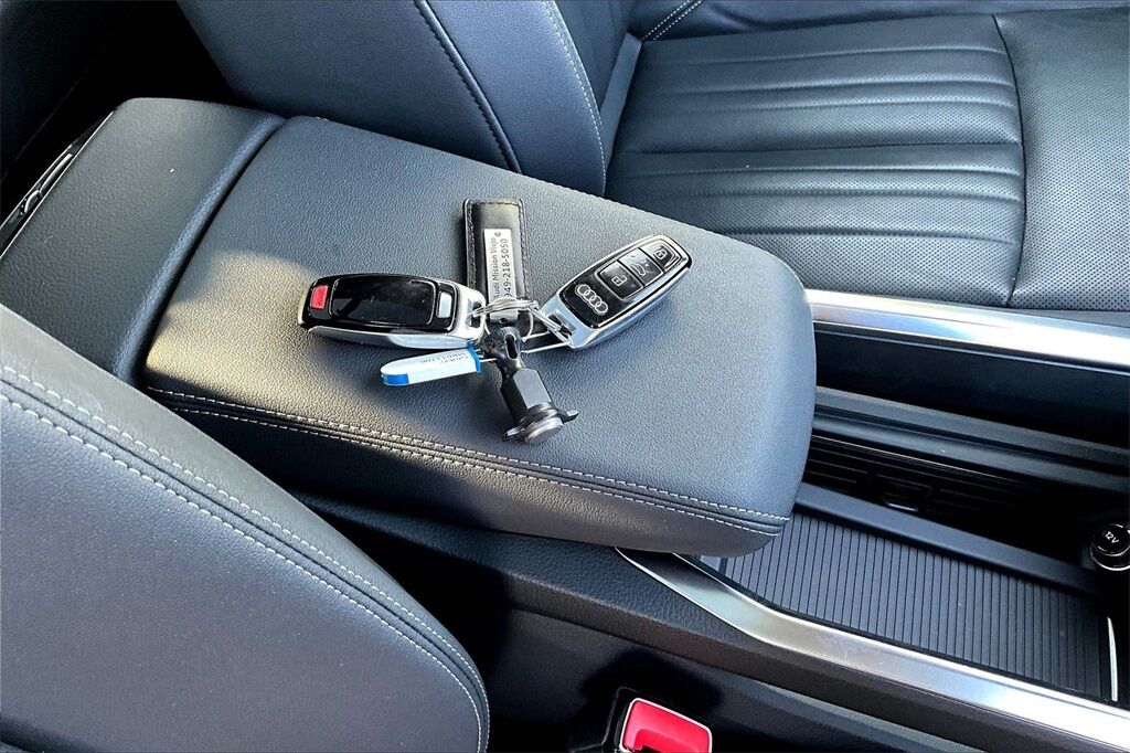 2021 Audi e-tron Premium Plus OR