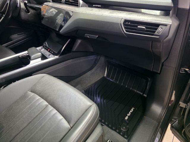 2021 Audi e-tron Premium Plus quattro Charlotte NC