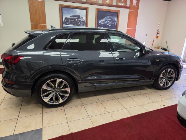 2021 Audi e-tron Premium Plus quattro Charlotte NC