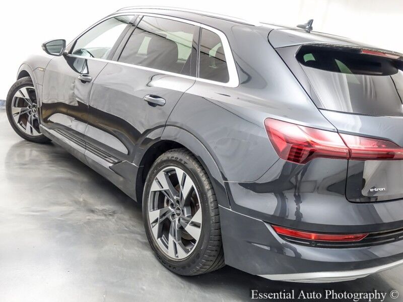 2021 Audi e-tron Premium Willowbrook IL