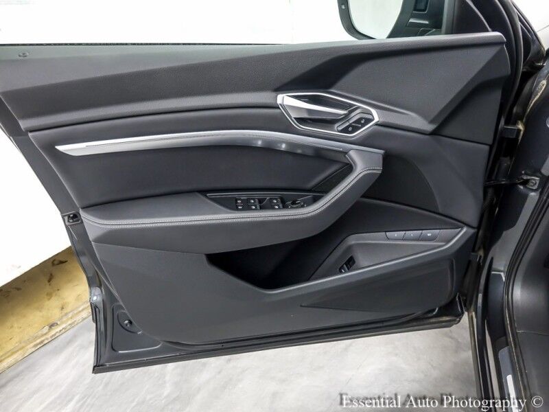2021 Audi e-tron Premium Willowbrook IL