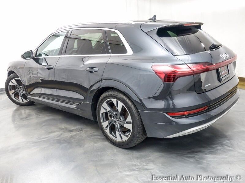 2021 Audi e-tron Premium Willowbrook IL