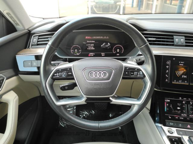 2021 Audi e-tron Premium quattro Plano TX