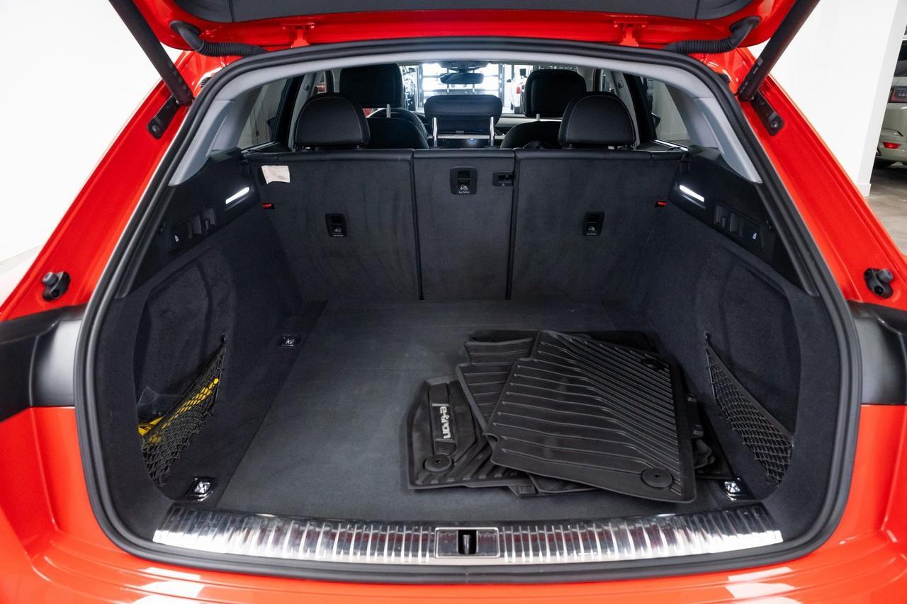 2021 Audi e-tron Prestige 1 Owner Black Optic Package Ambient Interior Light Portland OR