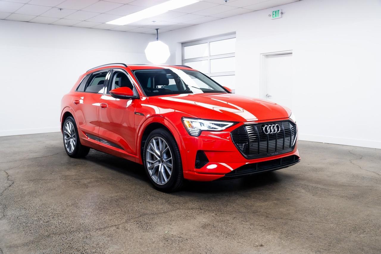 2021 Audi e-tron Prestige 1 Owner Black Optic Package Ambient Interior Light Portland OR