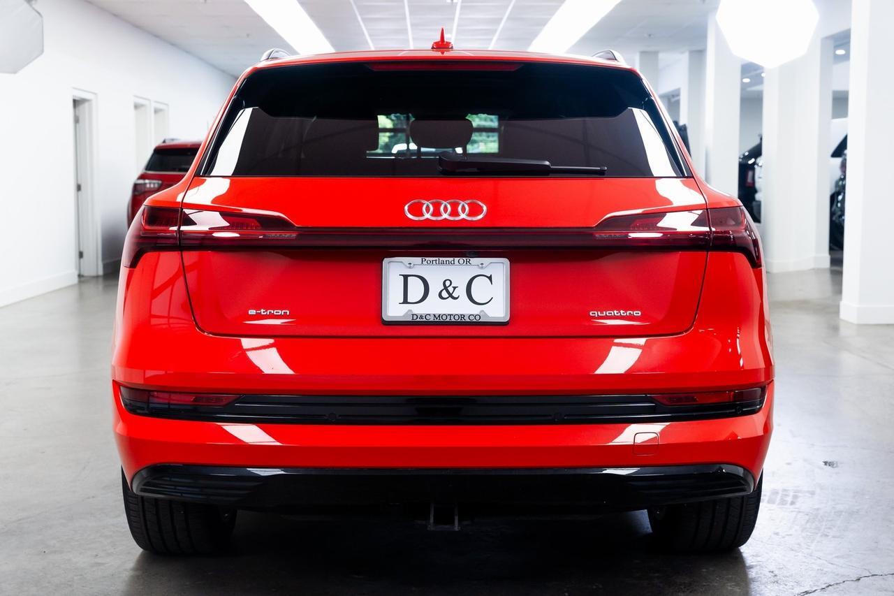 2021 Audi e-tron Prestige 1 Owner Black Optic Package Ambient Interior Light Portland OR